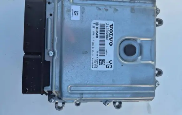 Volvo V60 Engine control unit/module 31336983 0281018414