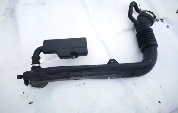 Chrysler 200 Air intake hose/pipe 47102