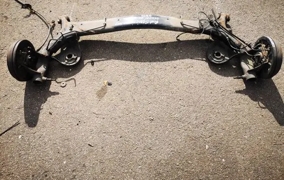 Suzuki SX4 Rear axle beam 