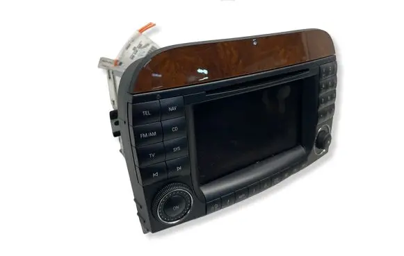 Mercedes-Benz S W220 Radio/CD/DVD/GPS head unit A2208205889