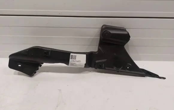 Chevrolet Camaro Rear bumper mounting bracket 23186324