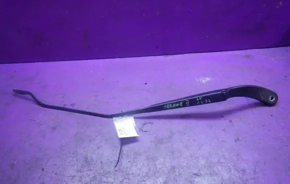 Renault Megane II Front wiper blade arm 8200036912