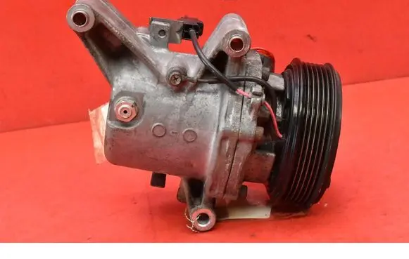 Mazda MX-5 NA Miata Air conditioning (A/C) compressor (pump) NA1P61450