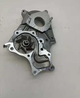 Toyota Avensis T250 Water pump