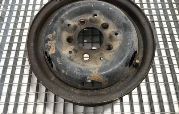 Mercedes-Benz T1 R14 steel rim 