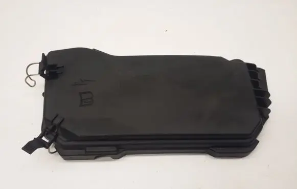 Mercedes-Benz E C207 W207 Other engine bay part A2045400182