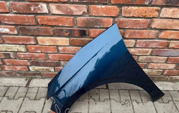 Cupra Born Fender