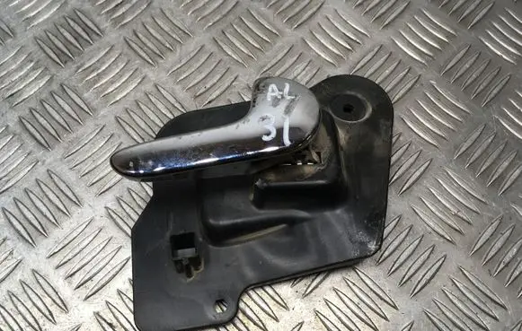 Opel Meriva A Rear door interior handle 13121861 13121865 316053479