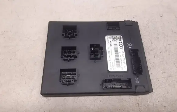 Audi A8 S8 D4 4H Comfort/convenience module 4H0907063BL 15012002 F005V01260