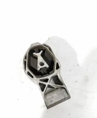 Volvo XC40 Engine mount bracket 32137482 8889775358