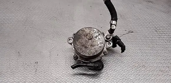 Opel Meriva A Vacuum pump 