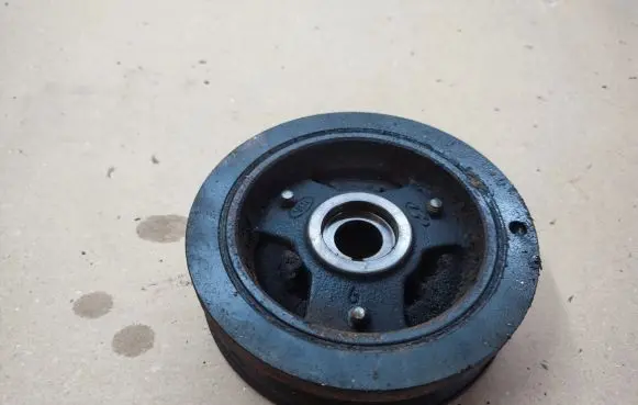 KIA Sorento Crankshaft pulley