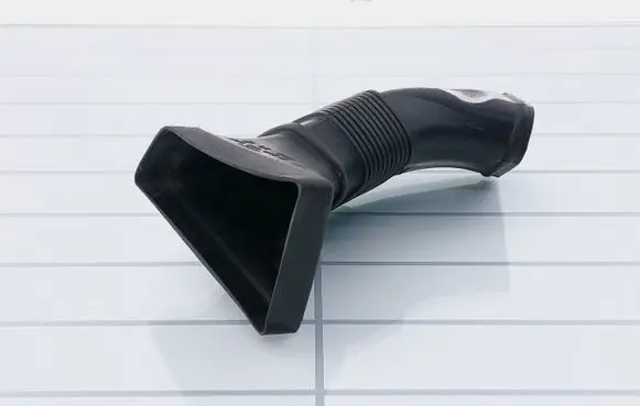 Volkswagen Phaeton Air intake duct part 3D0129617 3D0129617J