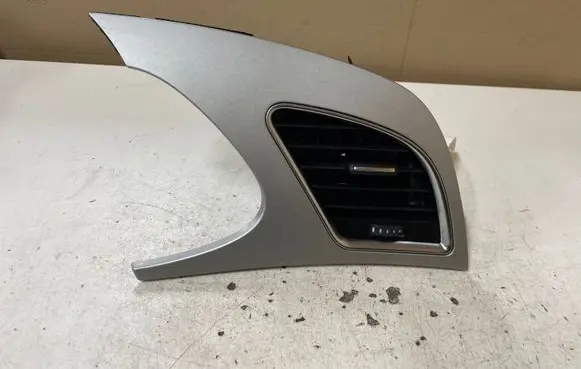 Audi A4 S4 B8 8K Dashboard side air vent grill/cover trim 8T2820902