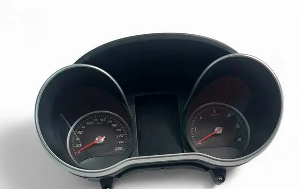 Mercedes-Benz C W205 Speedometer (instrument cluster) A2059008329