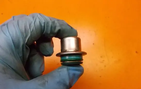 Renault Laguna II Fuel pressure regulator 0280161511