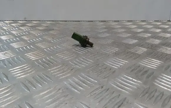 Coolant temperature sensor