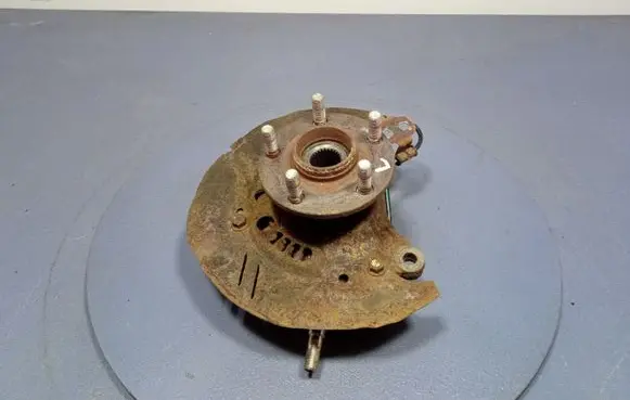 Subaru Forester SG Front wheel hub spindle knuckle