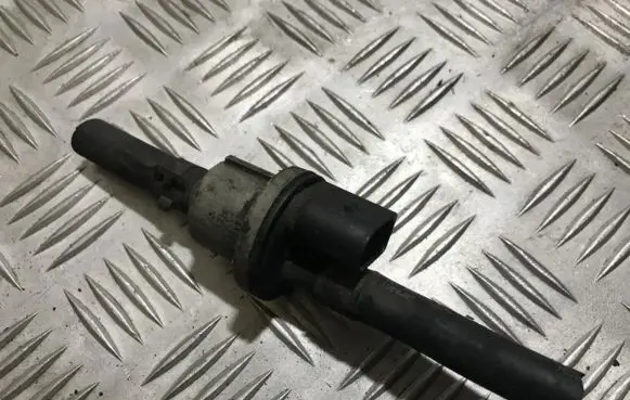 Audi A3 S3 8P Valve vacuum 058133517b