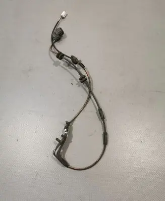 Toyota Prius (XW30) Rear ABS sensor wiring 
