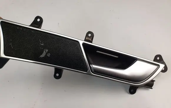 Audi A6 S6 C6 4F Front door interior handle 4F0837020B