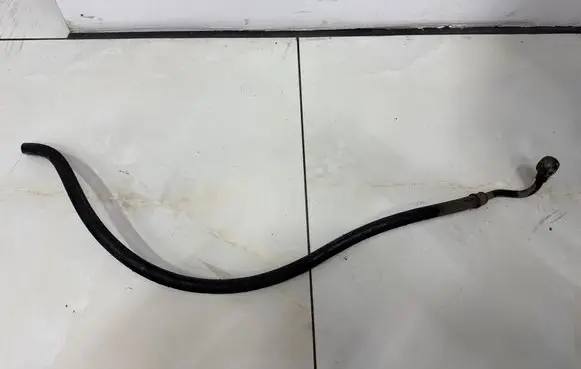 Volkswagen PASSAT B5 Power steering hose/pipe/line 