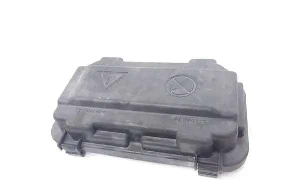 BMW 3 F30 F35 F31 Fuse box cover 9224872