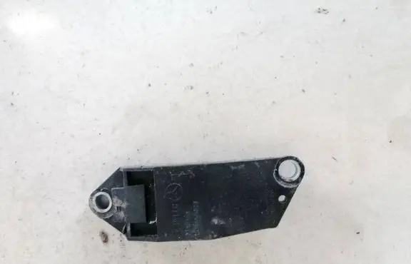 Mercedes-Benz E W211 Airbag deployment crash/impact sensor a0018209326 q0400402623a1