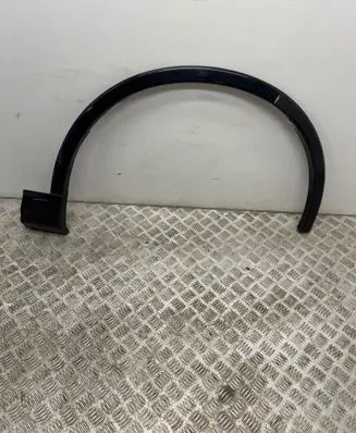 Audi Q7 4M Front arch trim 4M0853718
