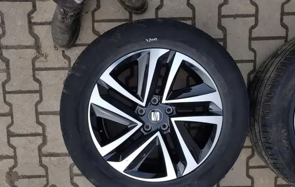 Seat Tarraco R16 steel rim 