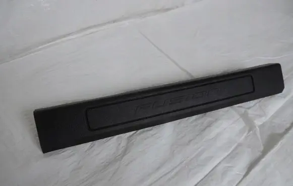 Ford Fusion II Front sill (body part) DS73-F13200-A