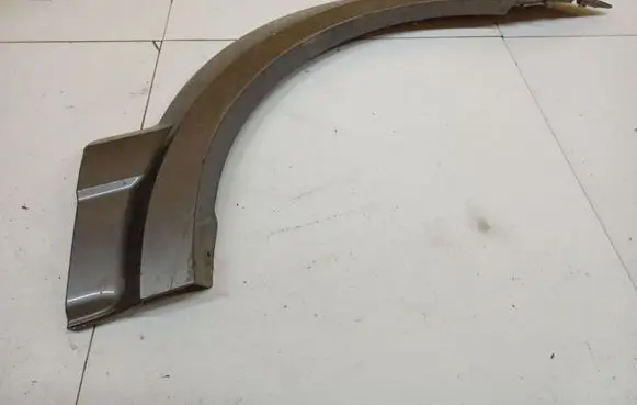 KIA Sorento Front arch trim 877213E001