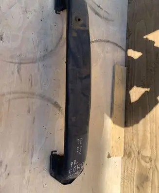 Ford Mondeo Mk III Front bumper cross member 1S7117K876A