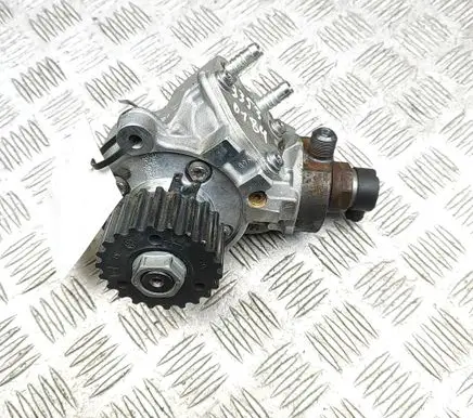 Volkswagen Golf VIII Fuel injection high pressure pump 05L130755 0445010790