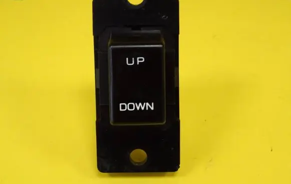 Nissan Pathfinder WD21 Electric window control switch