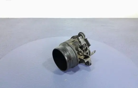 Audi A4 S4 B7 8E 8H Mass air flow meter 8590724
