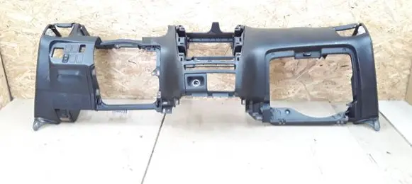 Toyota Avensis Verso Dashboard 5531244021