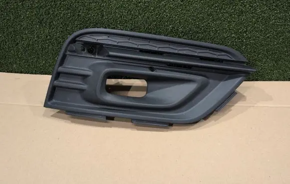 Renault Koleos II Front bumper lower grill 263318607R PETD15