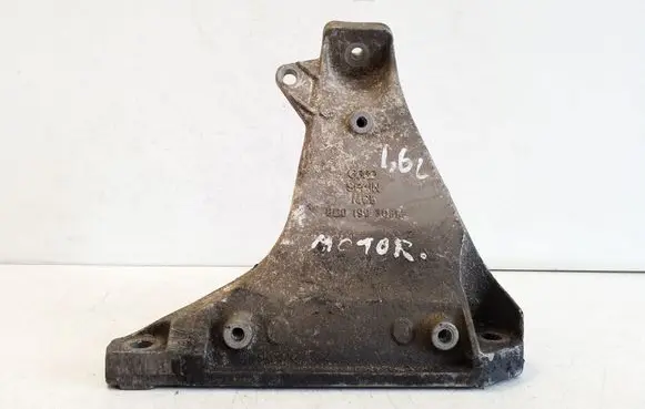 Volkswagen PASSAT B5 Engine mounting bracket 8D0199308M