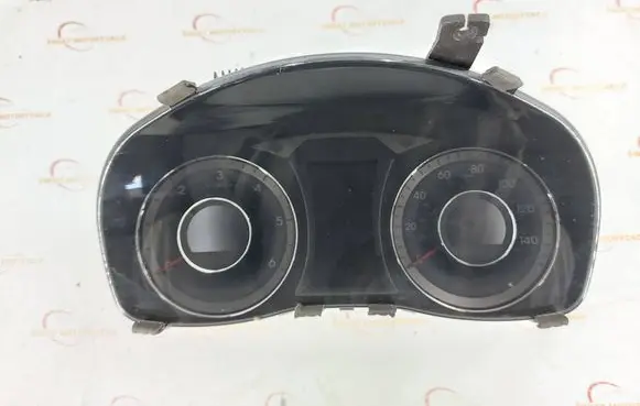 Hyundai i40 Speedometer (instrument cluster) 940133Z050