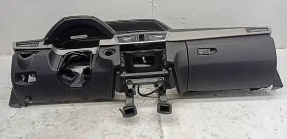 Mercedes-Benz E W212 Dashboard