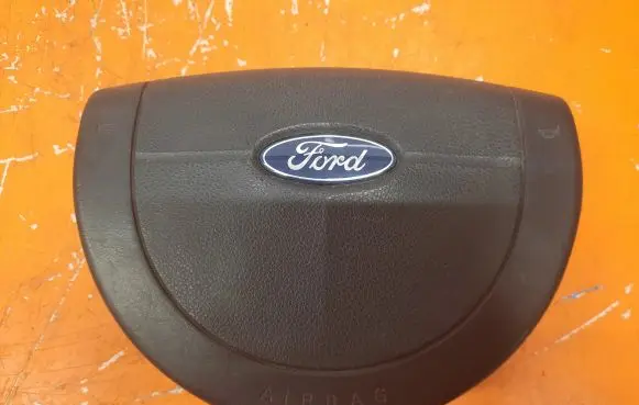 Ford Fusion Steering wheel airbag 6004846