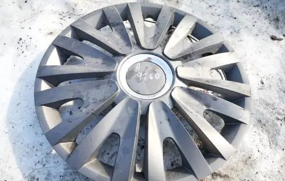 Volkswagen Caddy R15 wheel hub/cap/trim 