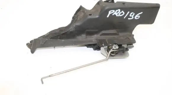 Audi A4 S4 B6 8E 8H Front door lock