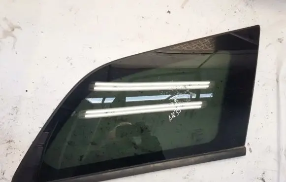 Dodge Journey Rear side window