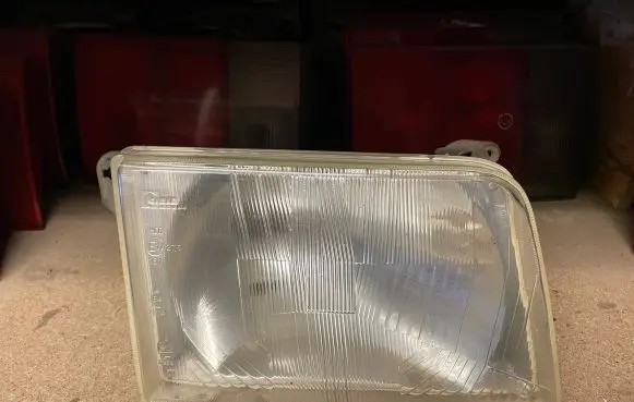 Ford Transit Headlight/headlamp