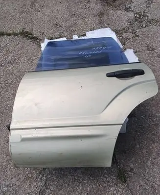 Subaru Forester SG Rear door