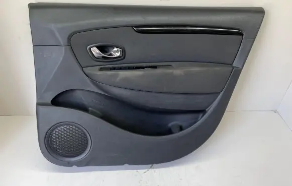 Renault Scenic III - Grand scenic III Front door card panel trim 809008669R