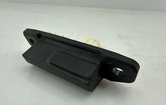 Toyota C-HR I Tailgate opening switch 15D356