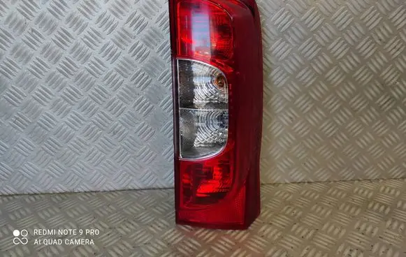 Rear/tail lights